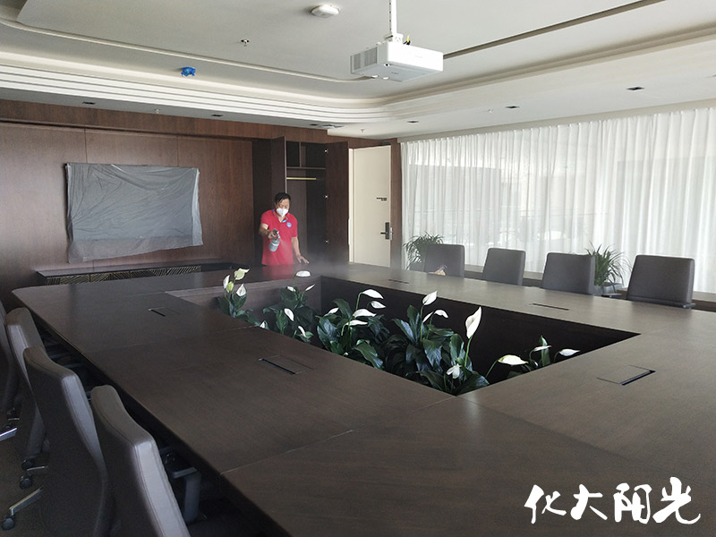 大型数据中心办公区室内除甲醛治理 大型数据中心办公区室内除甲醛治理